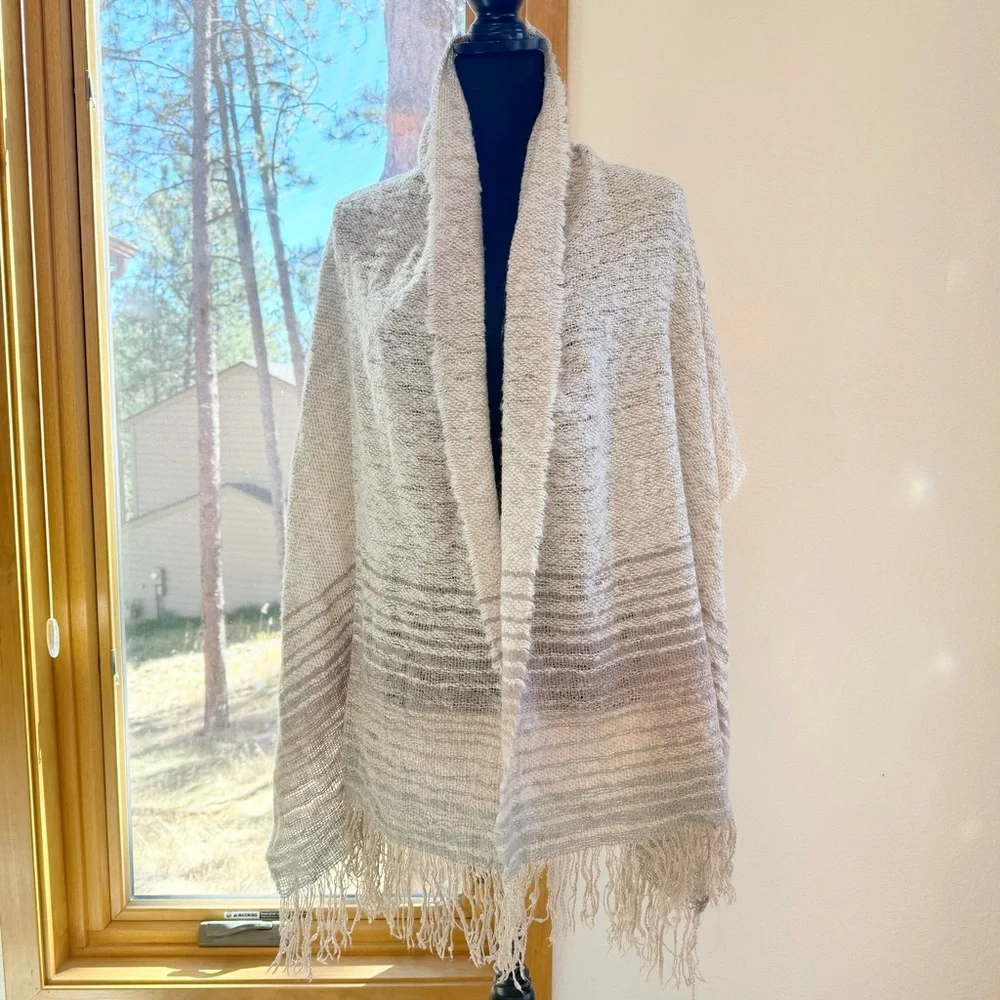 Vintage Merona Large Fringed Ombré Striped Pastel Blanket Scarf Beige Gray Tan
